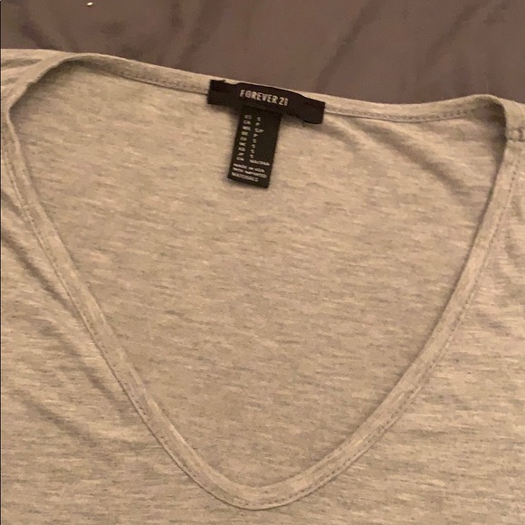 High-Low t-shirt - Picture 3 of 3